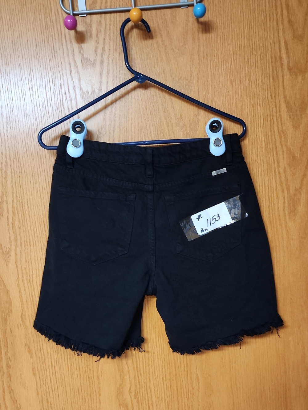 KanCan Black Frayed Hem Denim Shorts womens M number 1153